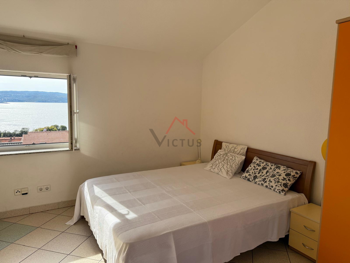CRIKVENICA - Appartamento vicino al centro, 66 m2
