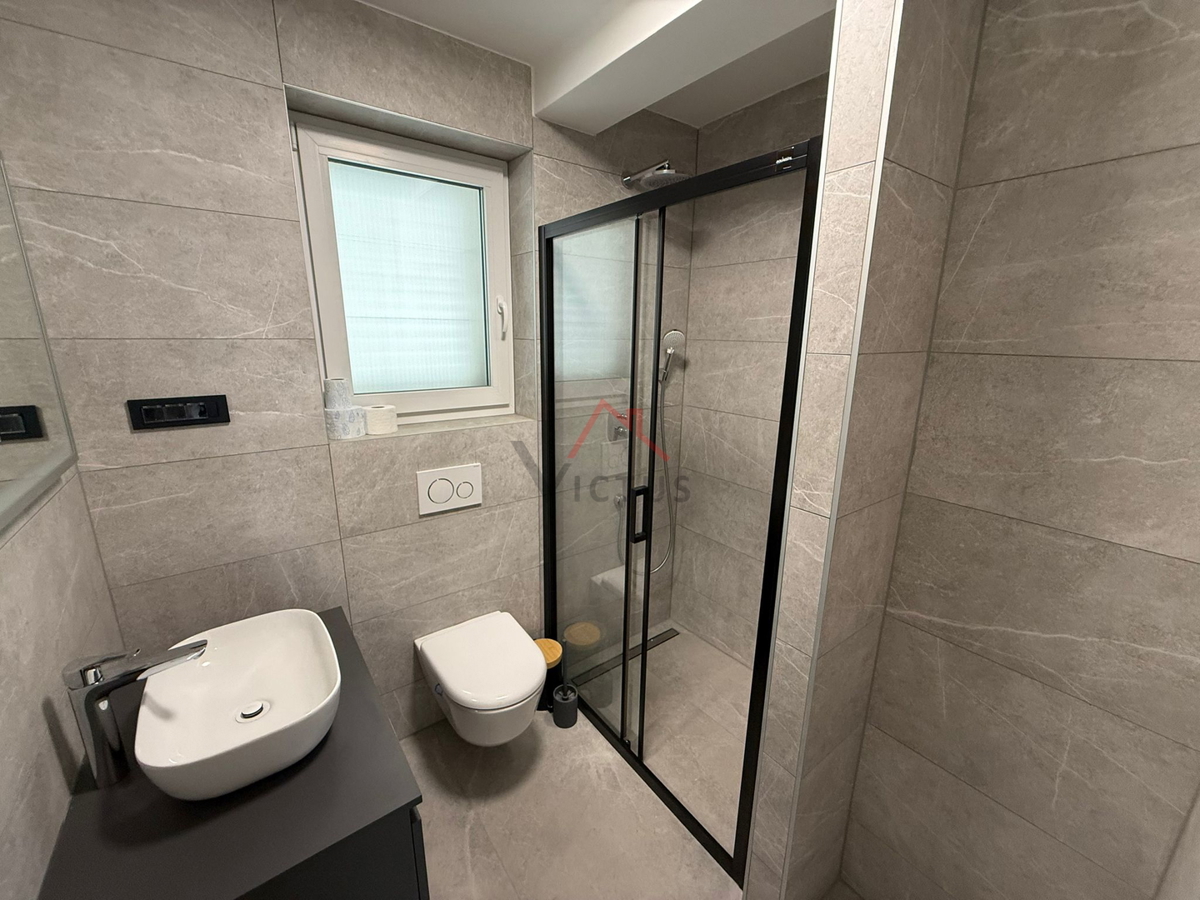 GARICA - Villa con piscina e centro benessere