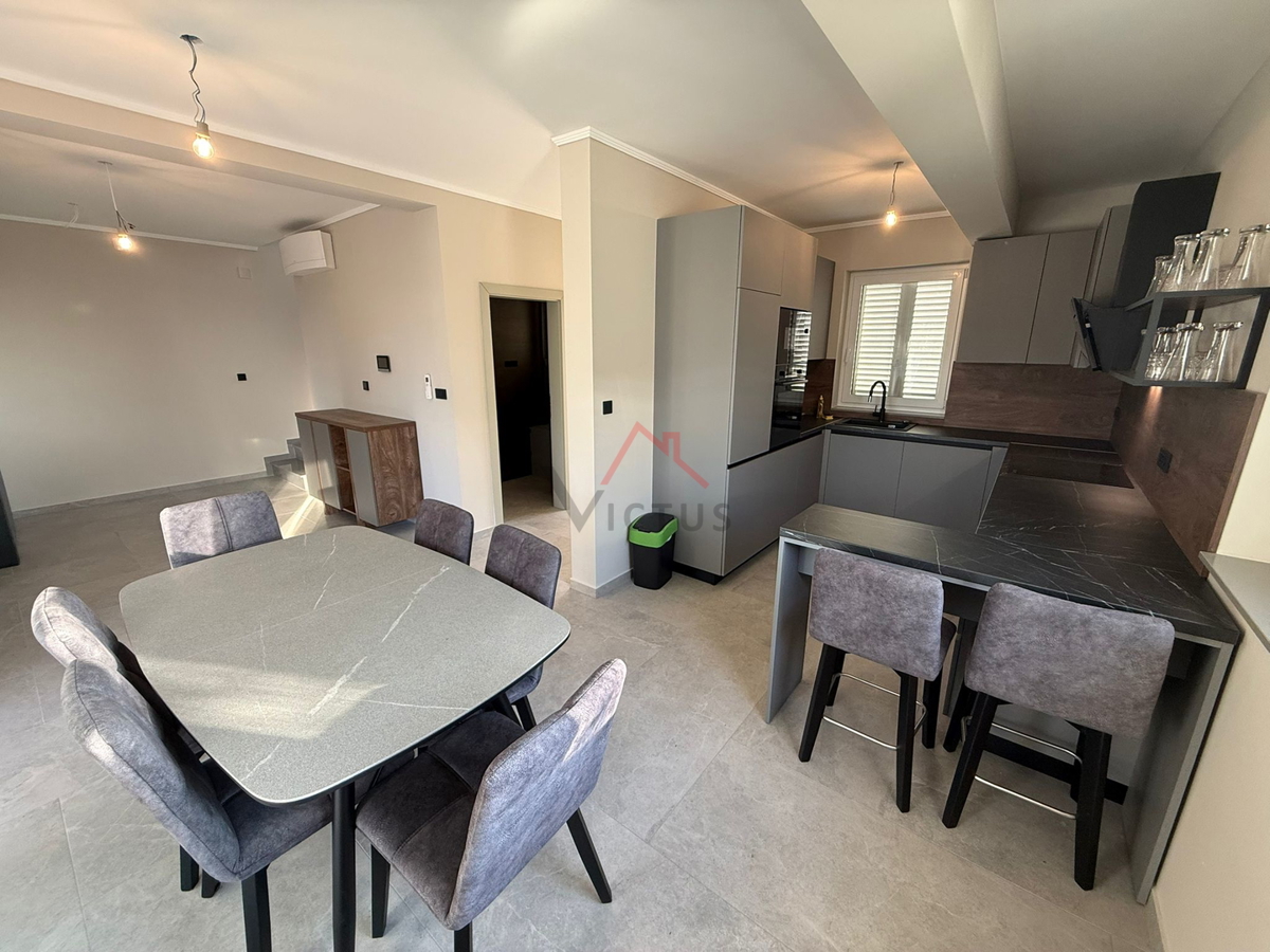 GARICA - Villa con piscina e centro benessere