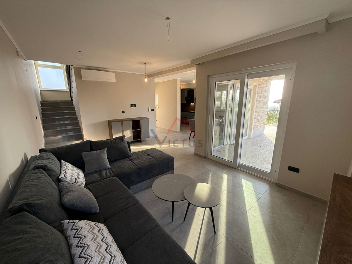 GARICA - Villa con piscina e centro benessere