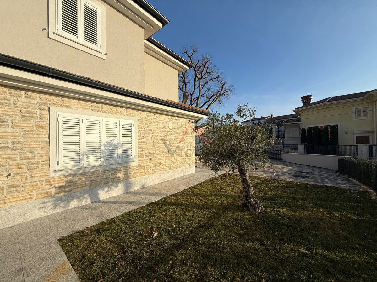 GARICA - Villa con piscina e centro benessere