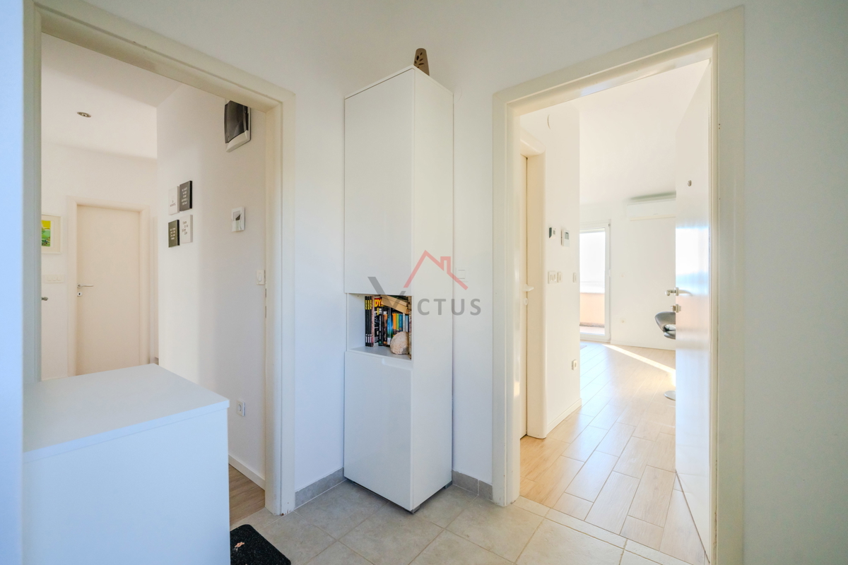 CRIKVENICA - Casa con 4 unità abitative e piscina