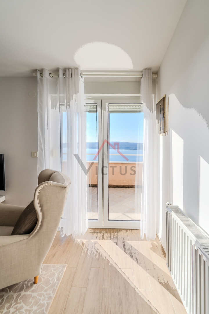 CRIKVENICA - Casa con 4 unità abitative e piscina