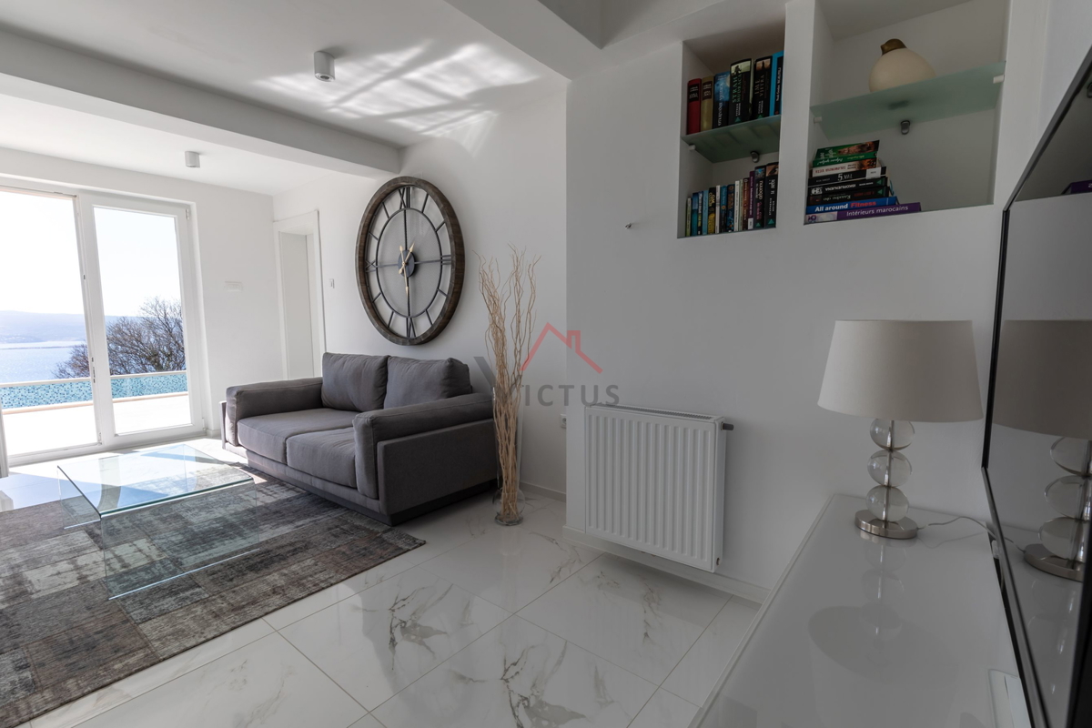 CRIKVENICA - Casa con 4 unità abitative e piscina