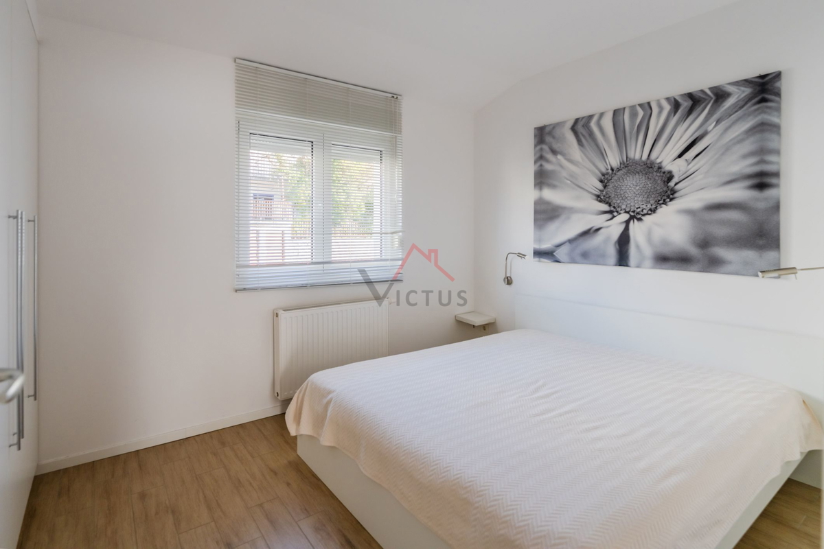 CRIKVENICA - Casa con 4 unità abitative e piscina