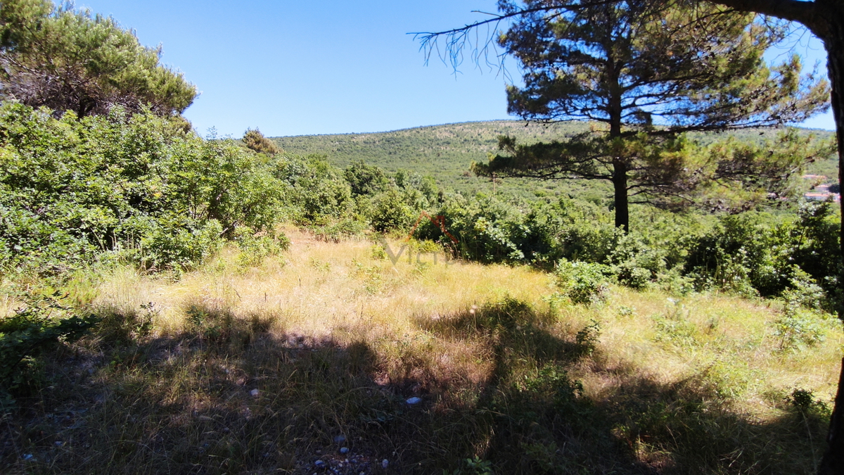 SVETI LOVREČ LABINSKI - terreno con vista mare e permesso di costruire