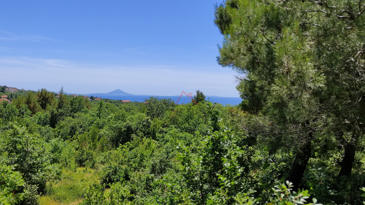 SVETI LOVREČ LABINSKI - terreno con vista mare e permesso di costruire