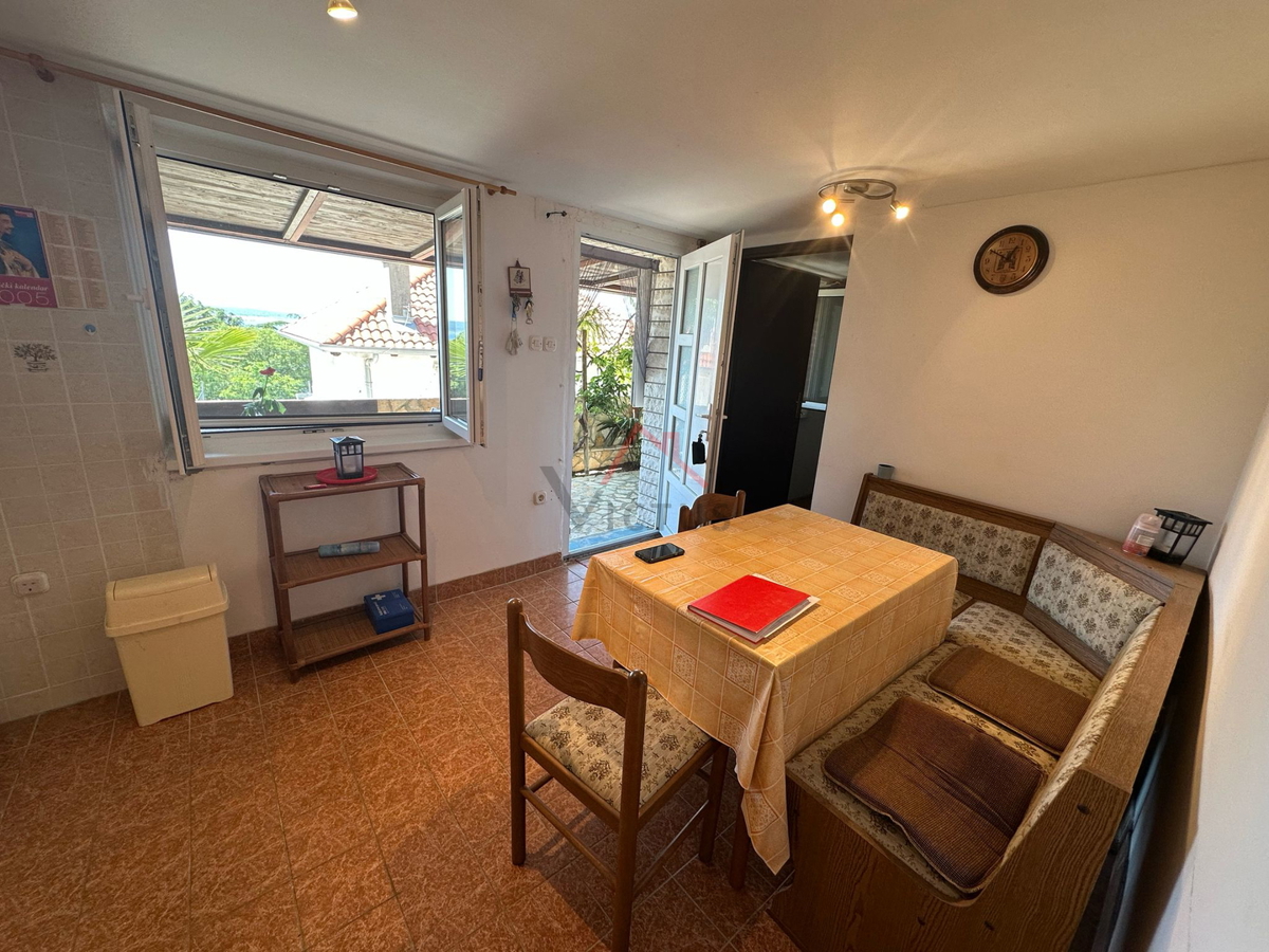 DRAMALJ - 2 camere + soggiorno, 80 m dal mare