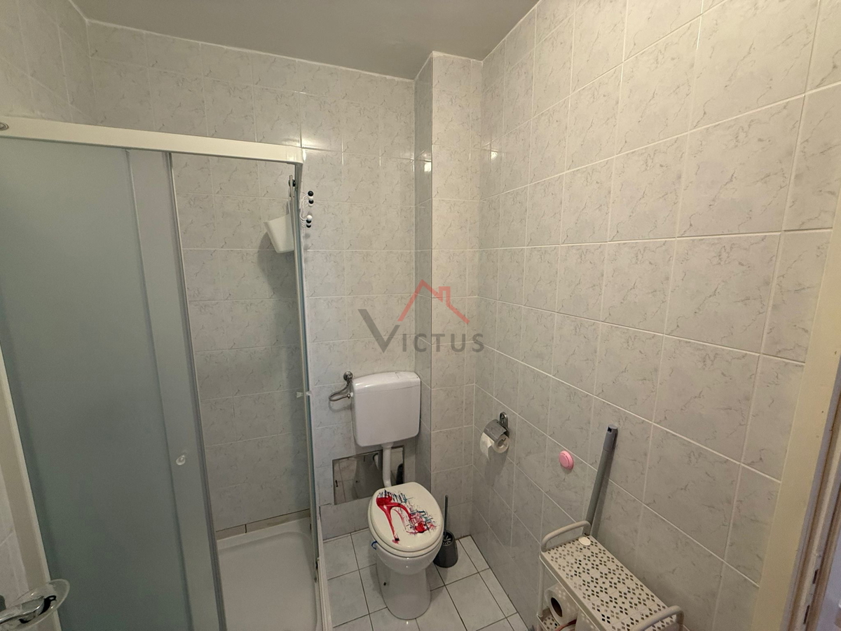 DRAMALJ - 1S+DB, appartamento con vista mare