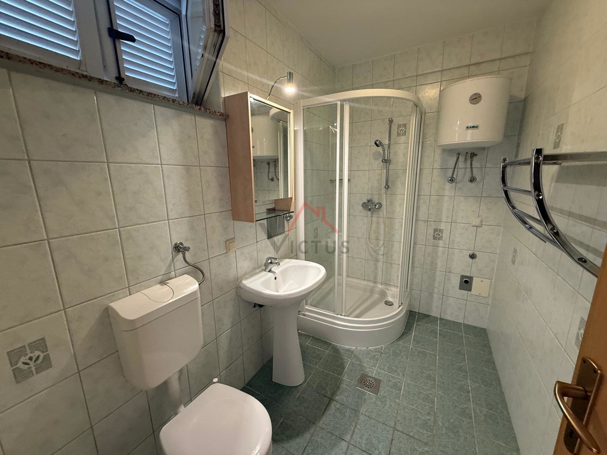 CRIKVENICA - Appartamento al piano terra non lontano dal centro, 37 m2