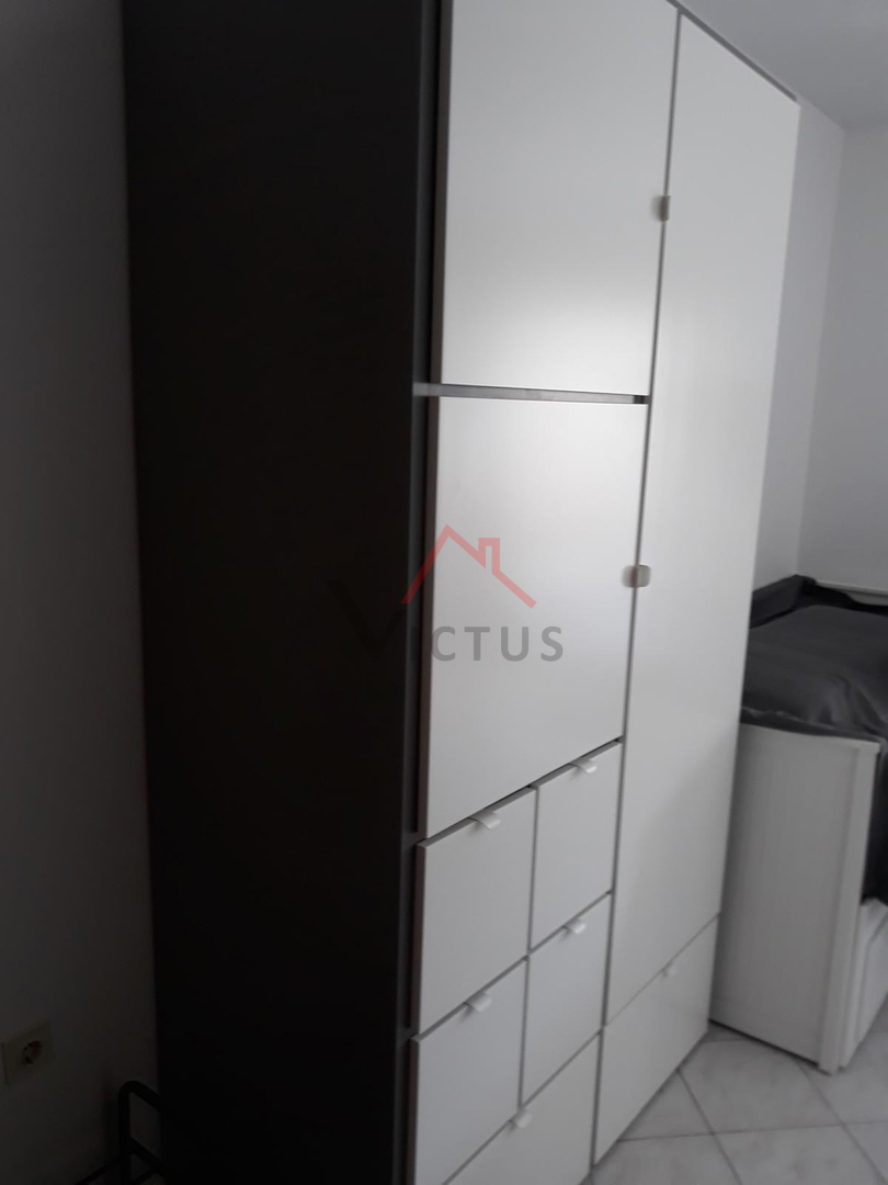 DRAMALJ - Monolocale con vista mare e parcheggio, 34 m2