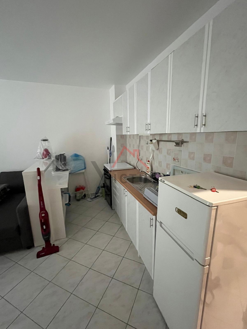 DRAMALJ - Monolocale con vista mare e parcheggio, 34 m2