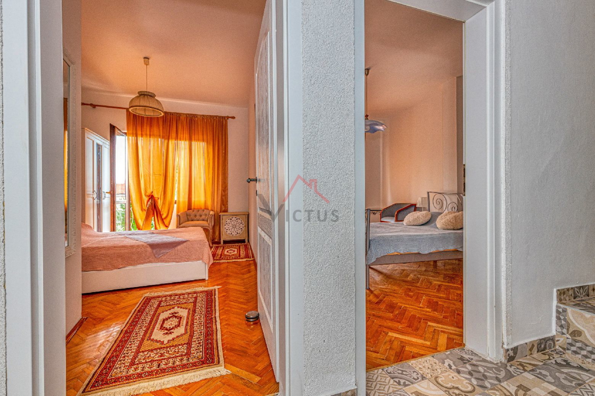 NOVI VINODOLSKI - Piccola casa non lontano dal centro