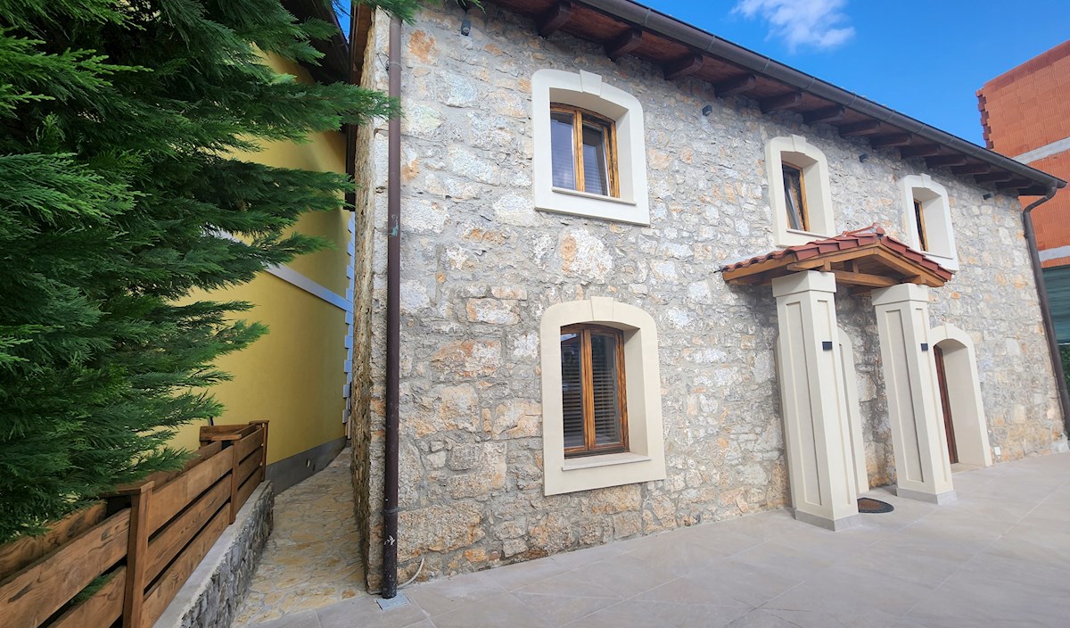 Casa: Ičići, 124,00 m2