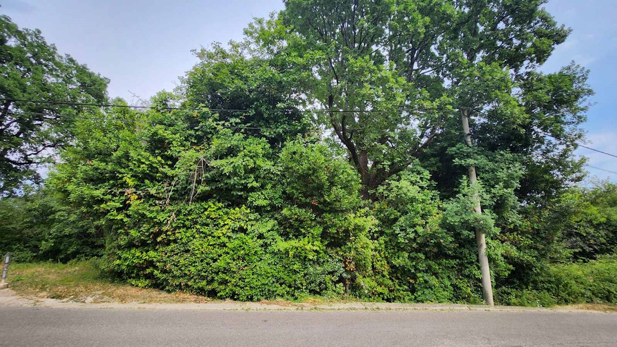 Terreno edificabile Ika 764m2