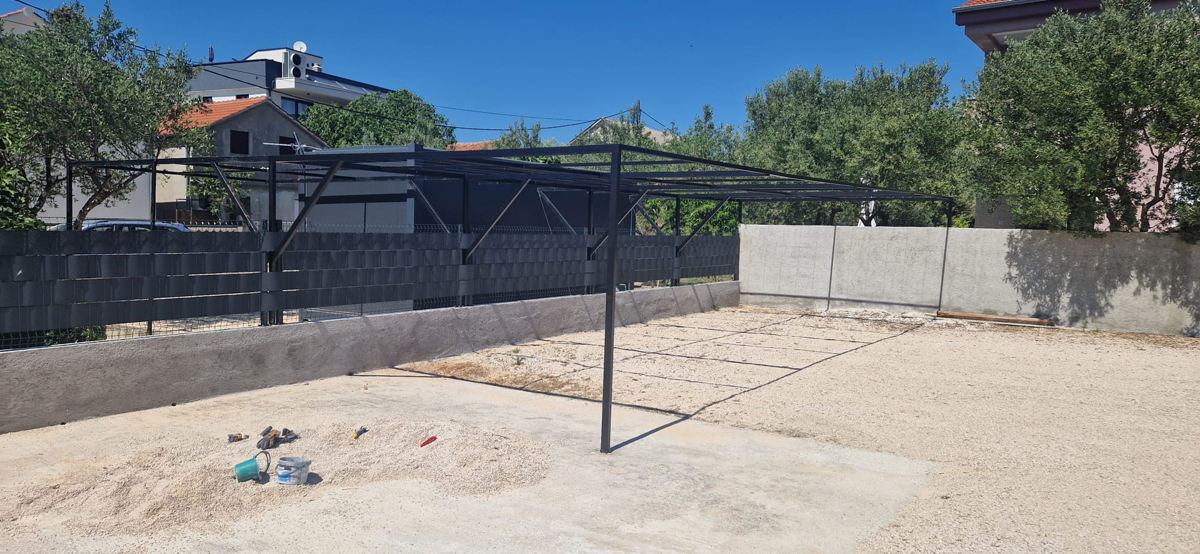 Sukošan, casa con appartamenti (915m2) con 11 appartamenti