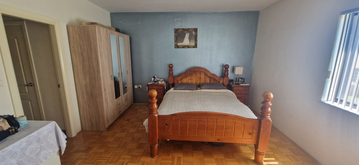 Sukošan, casa con appartamenti (915m2) con 11 appartamenti