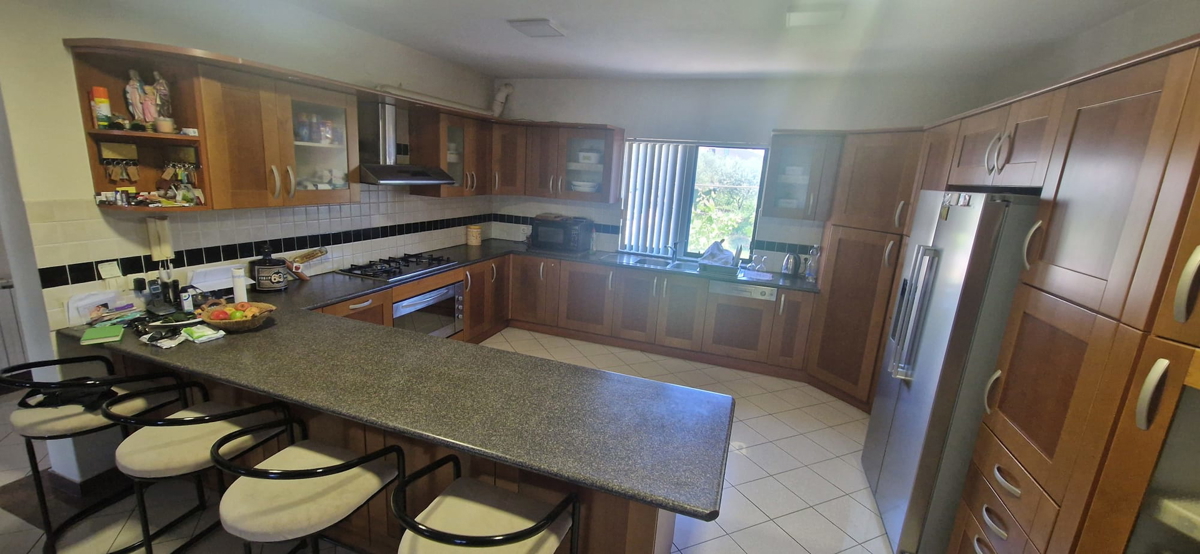 Sukošan, casa con appartamenti (915m2) con 11 appartamenti