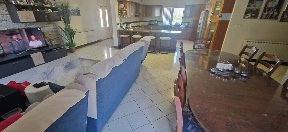 Sukošan, casa con appartamenti (915m2) con 11 appartamenti