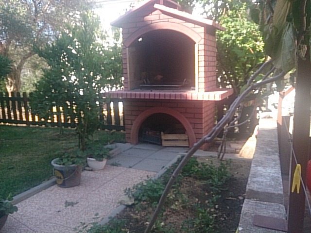 Sveti Filip i Jakov, ottima casa con 7 appartamenti (291 m2) e splendida vista sul mare