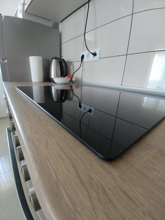 Privlaka, bella casa con tre appartamenti (123 m2), a 200 metri dal mare