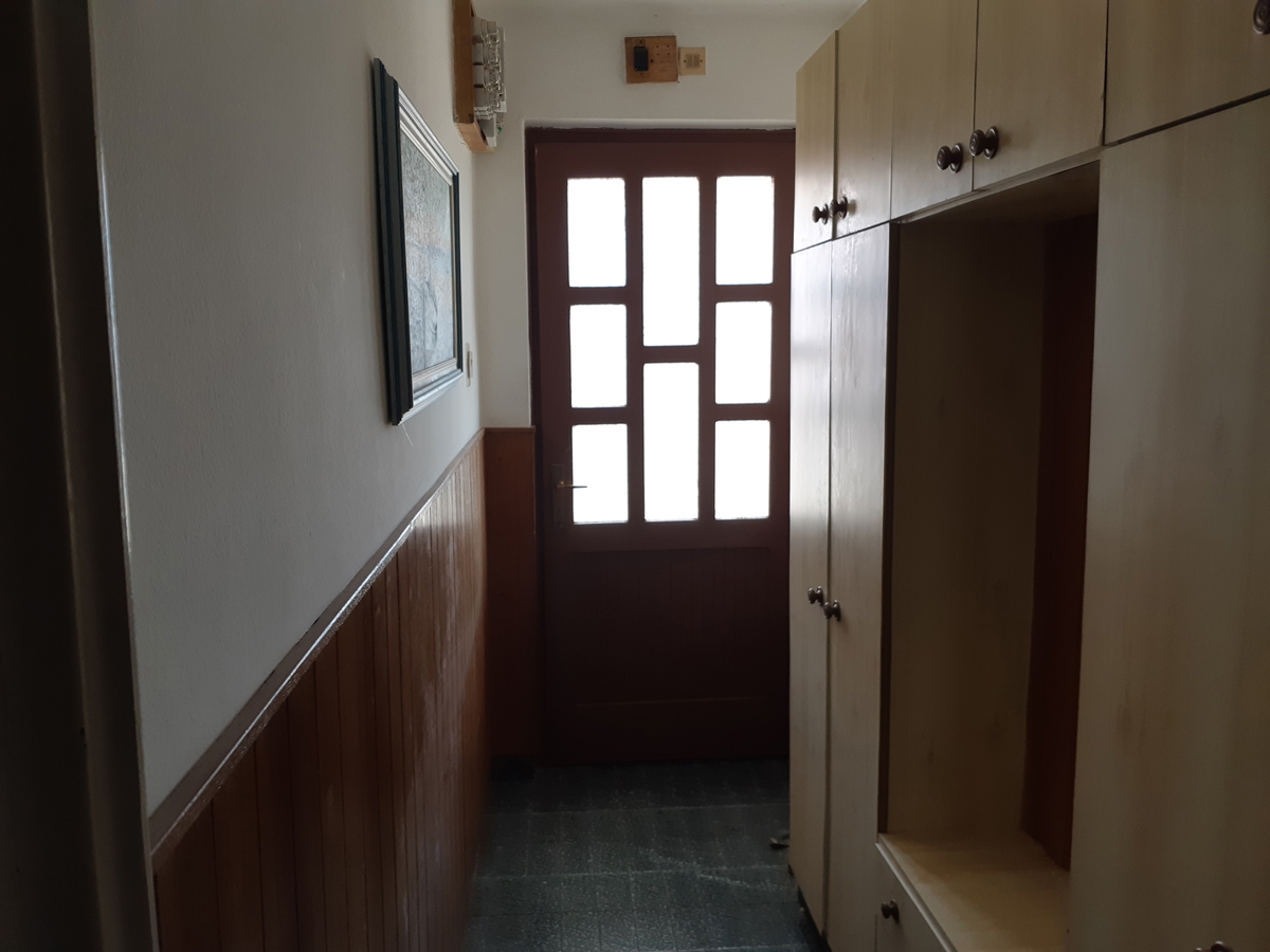 Zadar, Višnjik, eccellente casa (269m2) in posizione top con ampio giardino