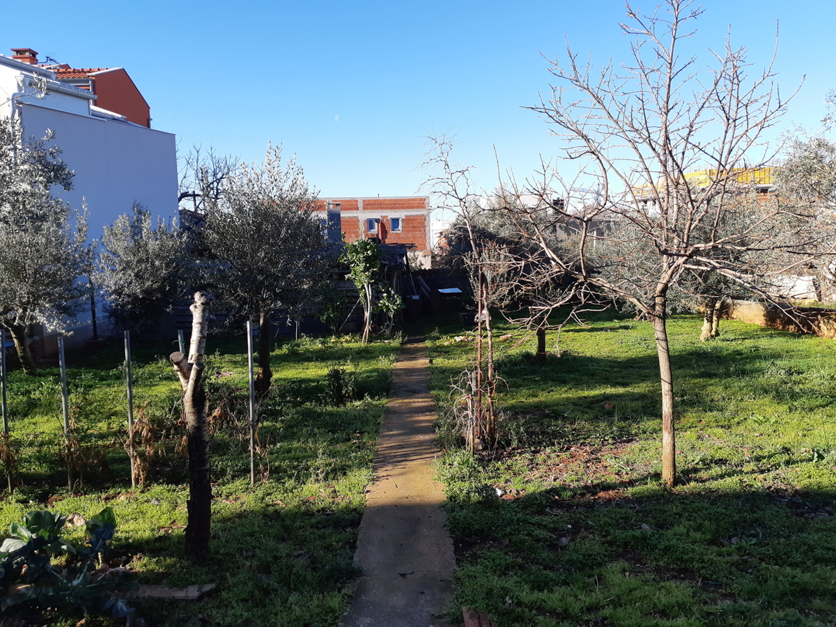 Zadar, Višnjik, eccellente casa (269m2) in posizione top con ampio giardino