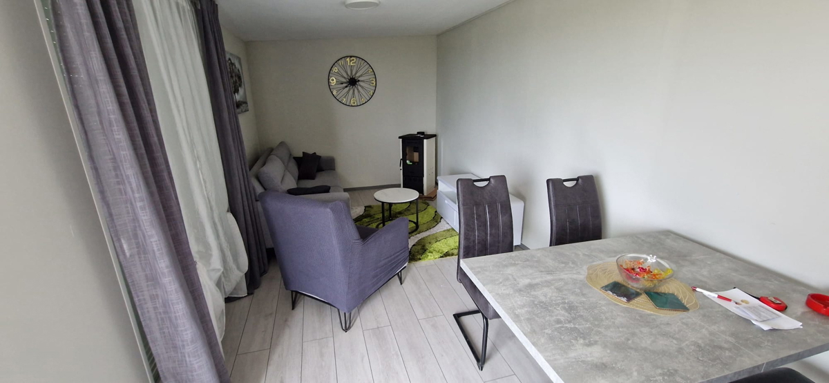 Zadar - terreno agricolo (400m2) con casa mobile