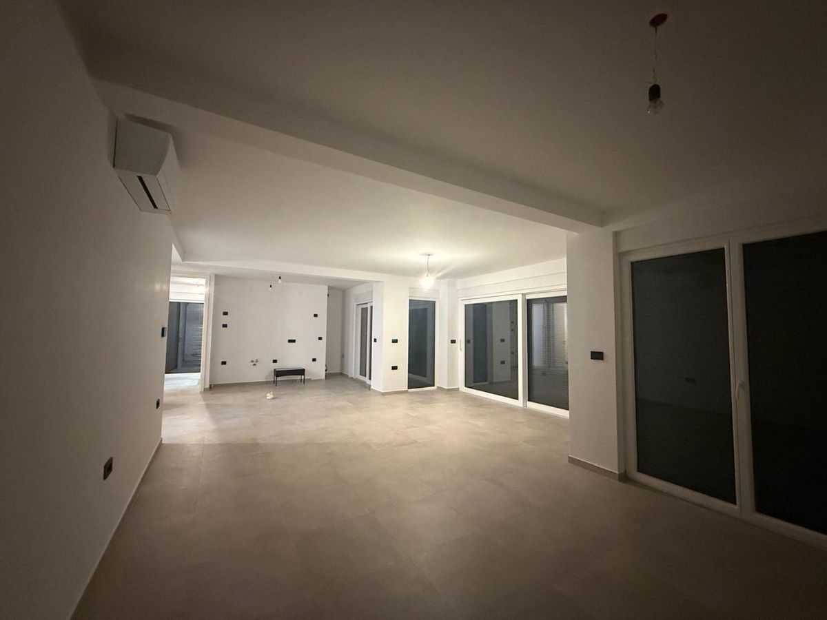 Novalja, località Škuncini, villa moderna (238 m2) con piscina e vista panoramica sul mare, NUOVA COSTRUZIONE
