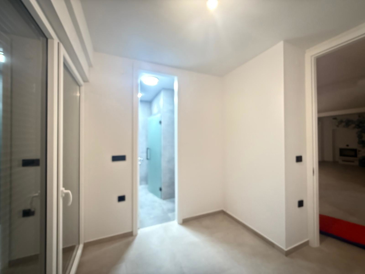 Novalja, località Škuncini, villa moderna (238 m2) con piscina e vista panoramica sul mare, NUOVA COSTRUZIONE