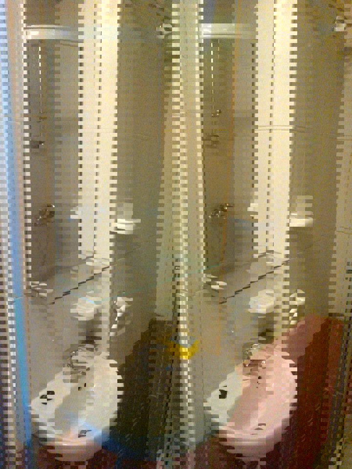 Vir, casa con 4 appartamenti (312m2), 250m dal mare, lato sud!!!