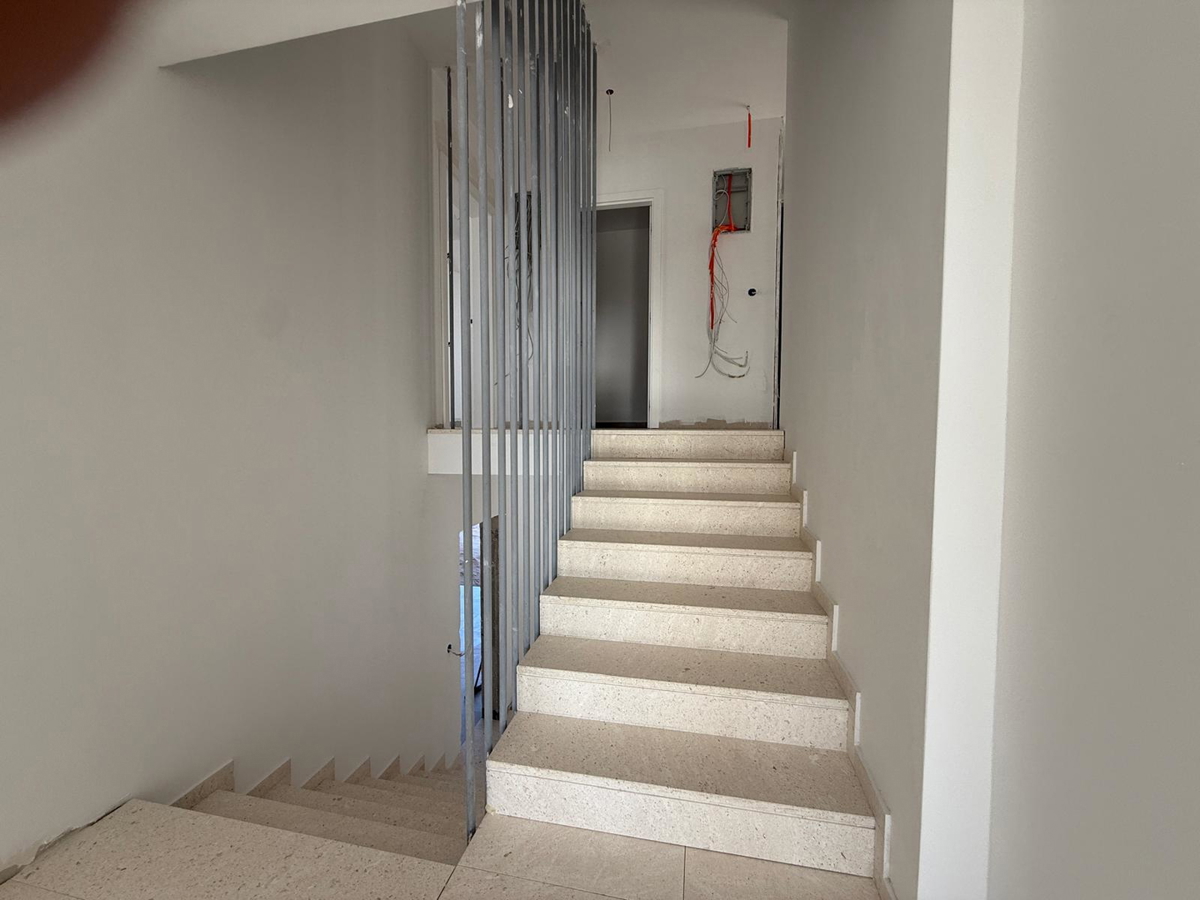 Novalja, Škuncini stani, villa moderna (238m2) in costruzione con piscina e vista panoramica sul mare