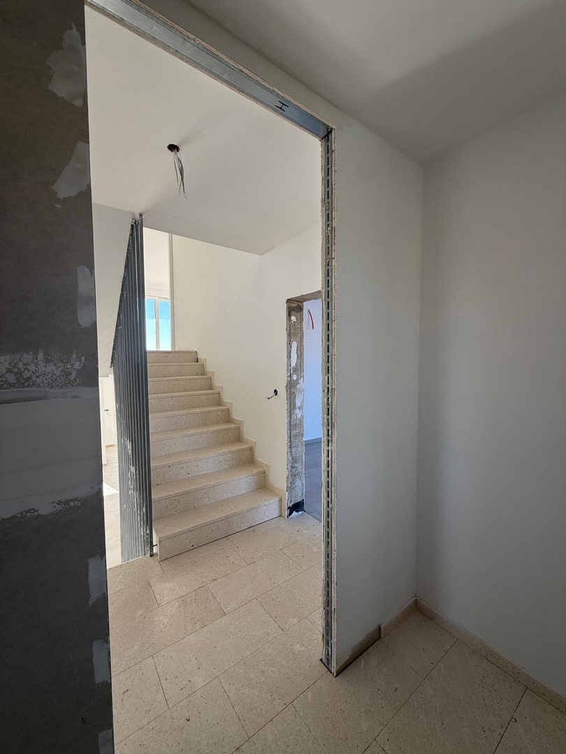 Novalja, Škuncini stani, villa moderna (238m2) in costruzione con piscina e vista panoramica sul mare