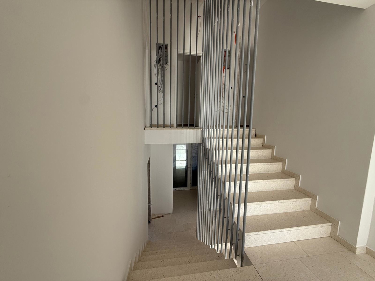 Novalja, Škuncini stani, villa moderna (238m2) in costruzione con piscina e vista panoramica sul mare