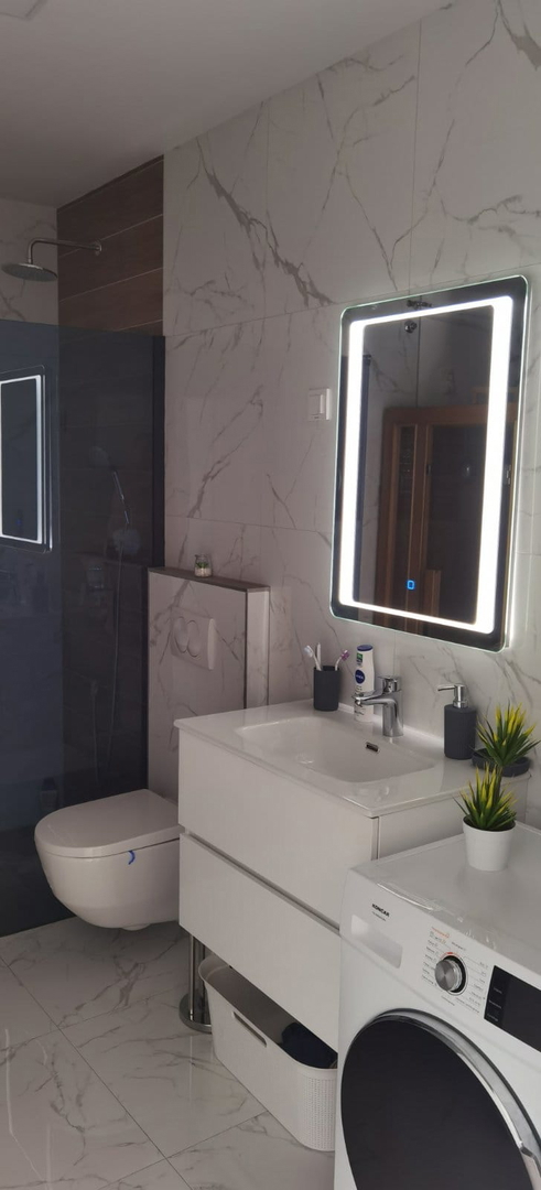 Appartamenti a Nin, casa vacanze (107 m2) con piscina su ampio terreno, NUOVA COSTRUZIONE