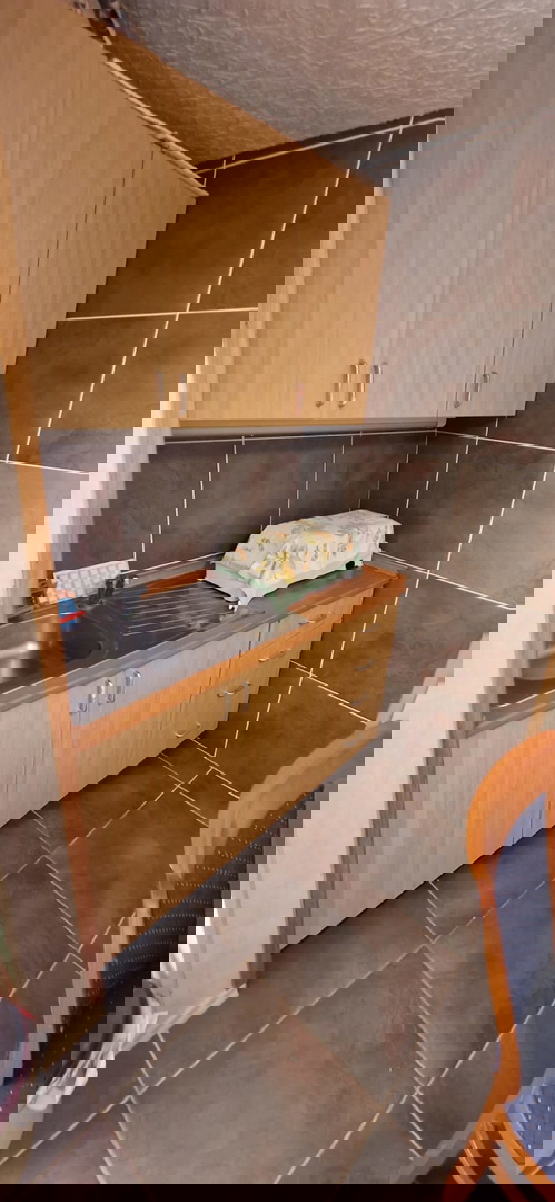 Vir, casa con 4 appartamenti (182 m2), a 150 metri dalla spiaggia