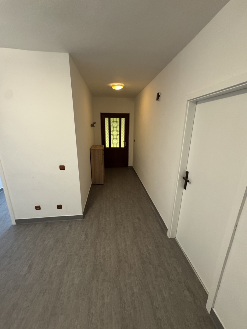 Zara, Brodarica, appartamento quadrilocale (104,25 m2) in posizione eccellente