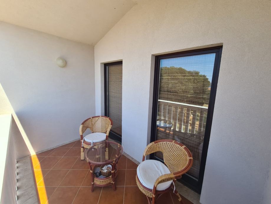 Sv. Filip i Jakov, casa in pietra ristrutturata (148,26) con vista mare