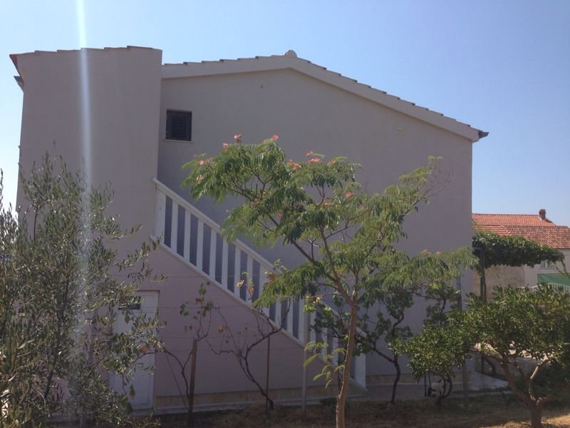 Sv. Filip i Jakov, casa in pietra ristrutturata (148,26) con vista mare