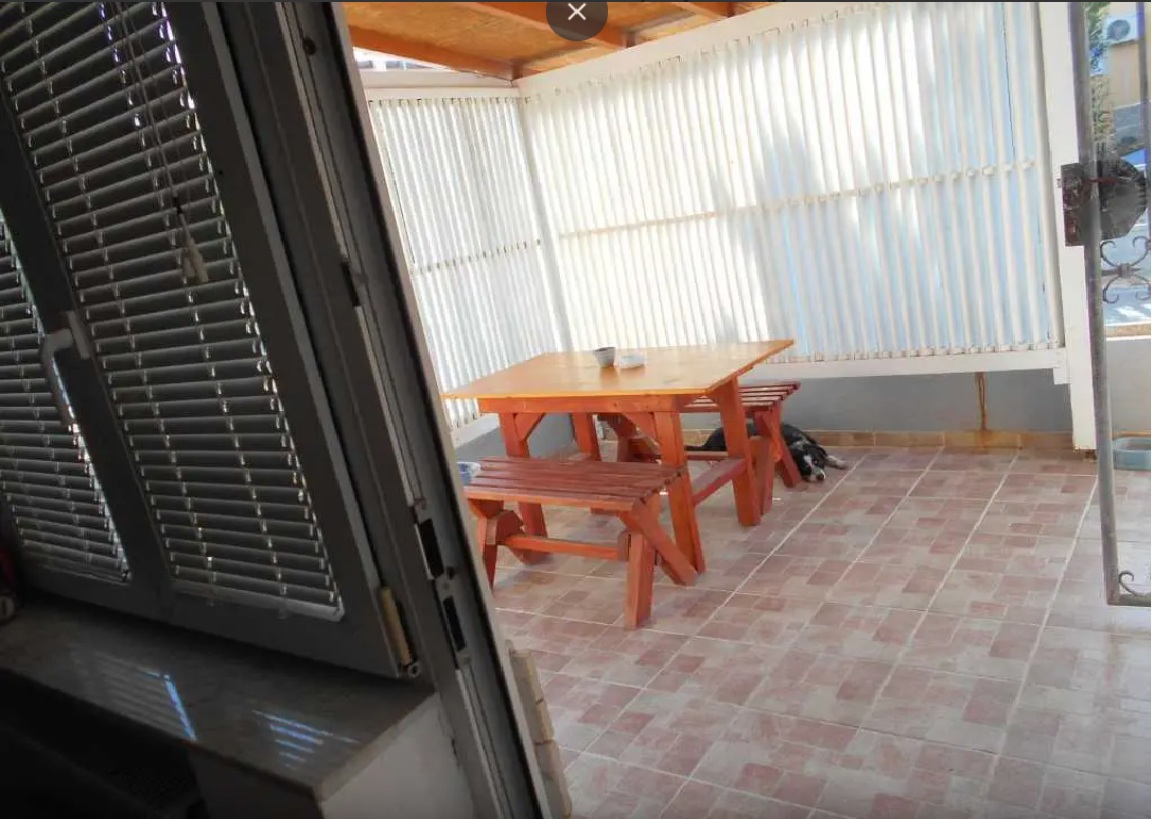 Vir, splendida casa al piano terra con 3 appartamenti, a 30 m dal mare, esposizione a sud!!!