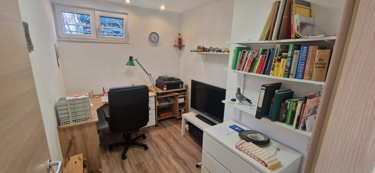 Turanj, villa a un piano di 250 m², con ampio giardino, a 150 metri dalla spiaggia