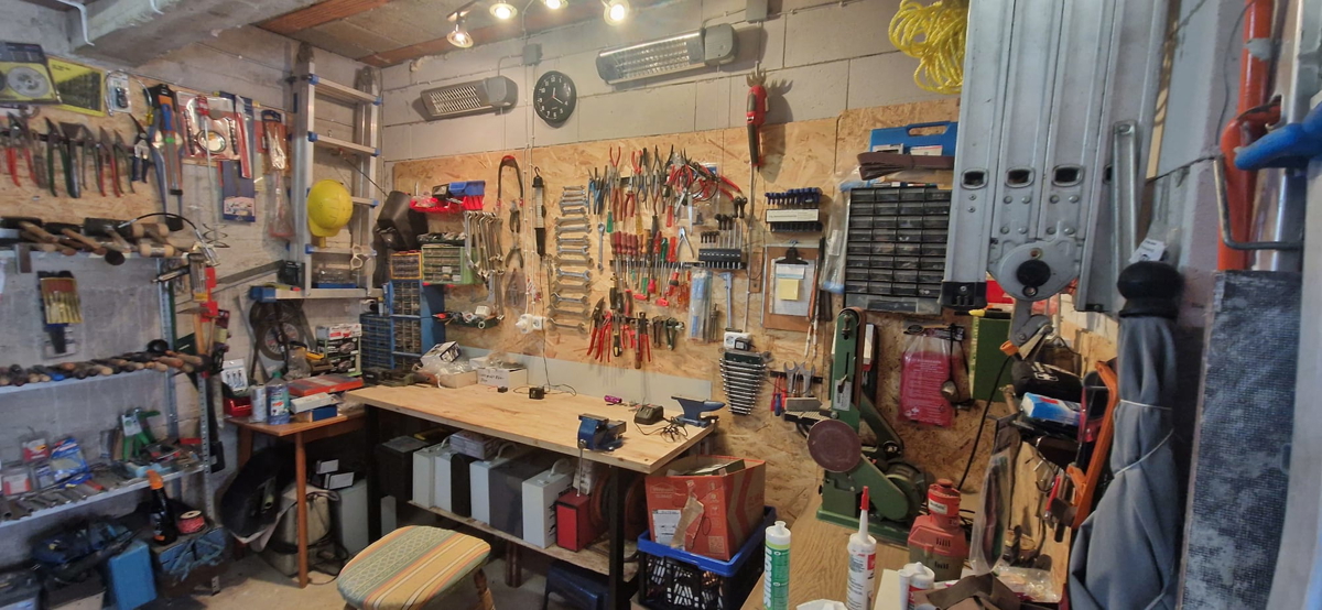 Turanj, villa a un piano di 250 m², con ampio giardino, a 150 metri dalla spiaggia