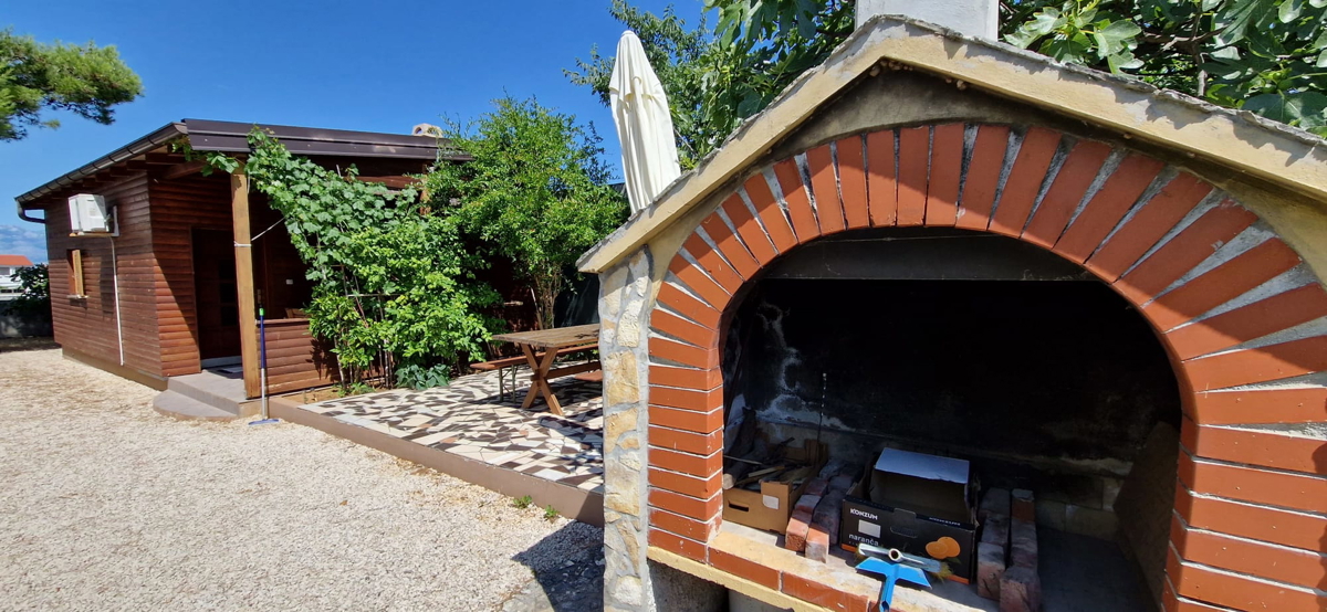 Nin, Casa con 6 unità abitative (396 m2), spaziosa!