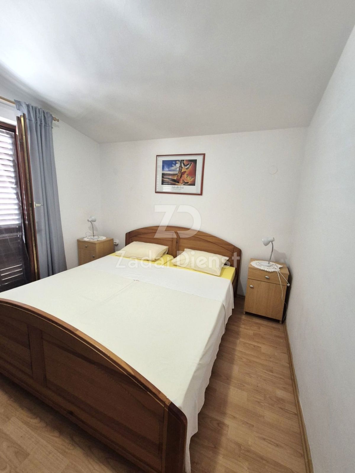 Casa con 3 unità abitative, a 300 m dal mare