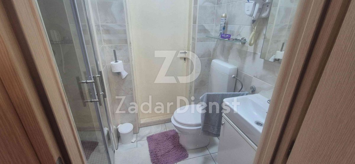 Casa con 2 unità abitative - seconda fila dal mare - Turanj