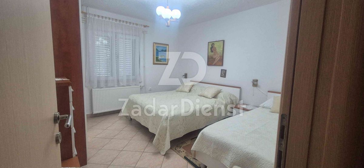 Casa con 2 unità abitative - seconda fila dal mare - Turanj