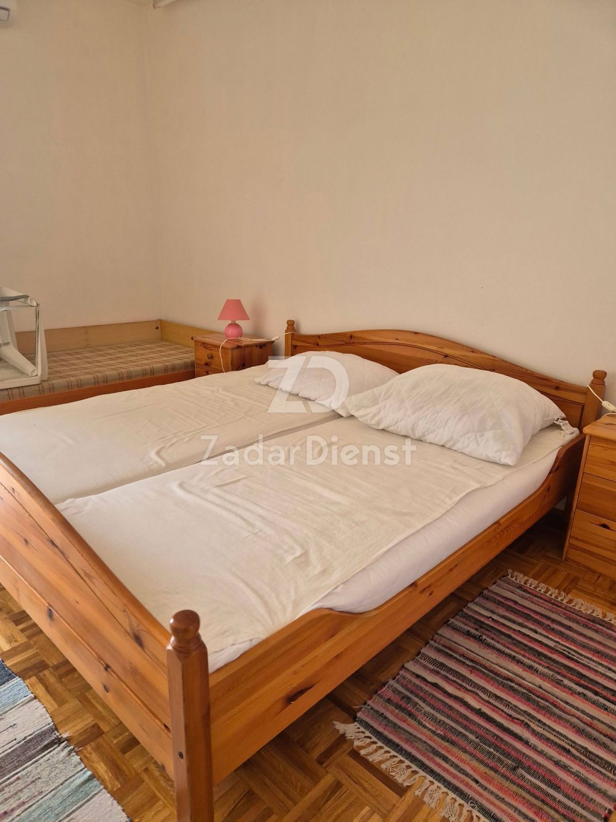 Casa di 240 m2, seconda fila sul mare a Kožino