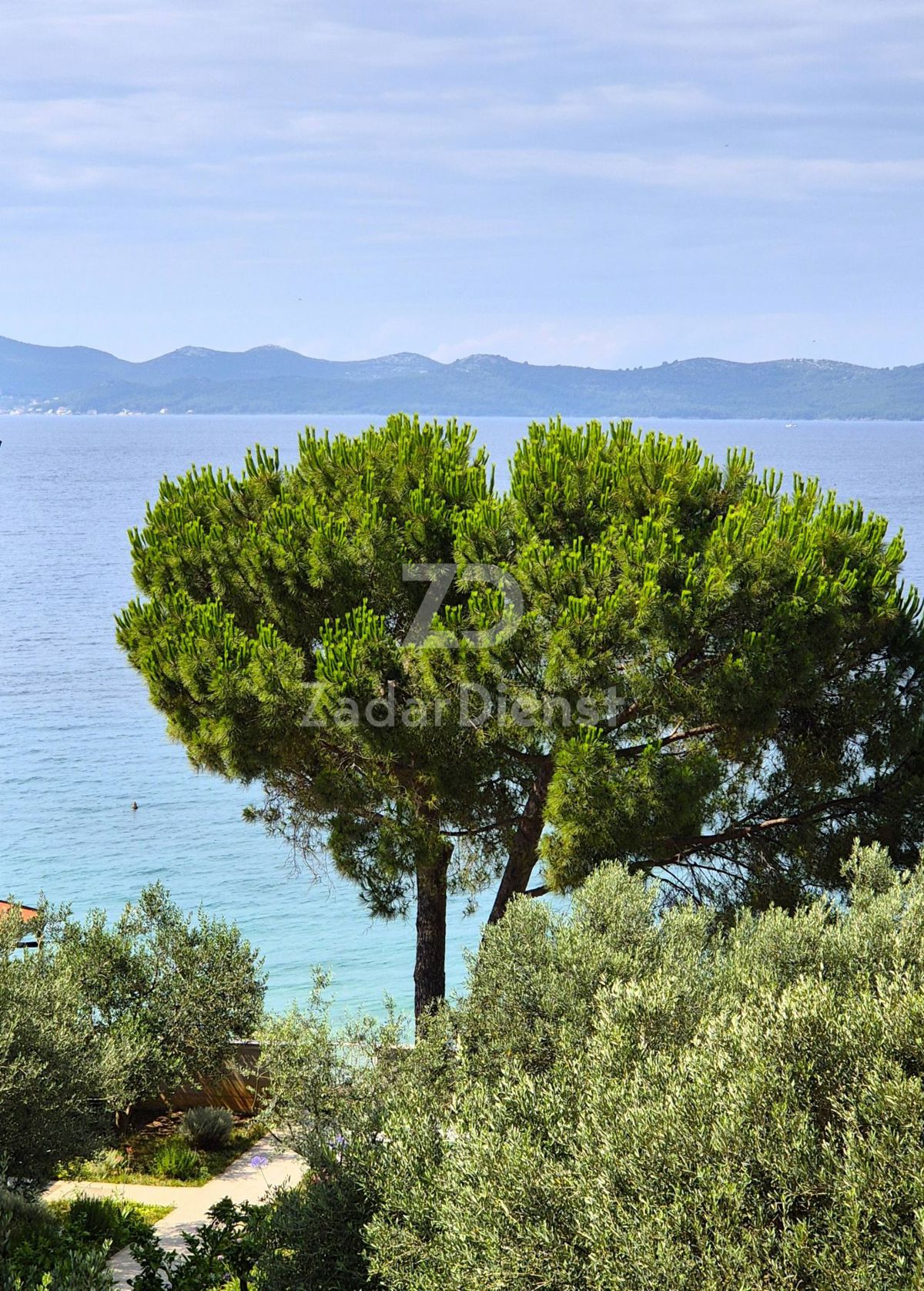 Casa di 240 m2, seconda fila sul mare a Kožino