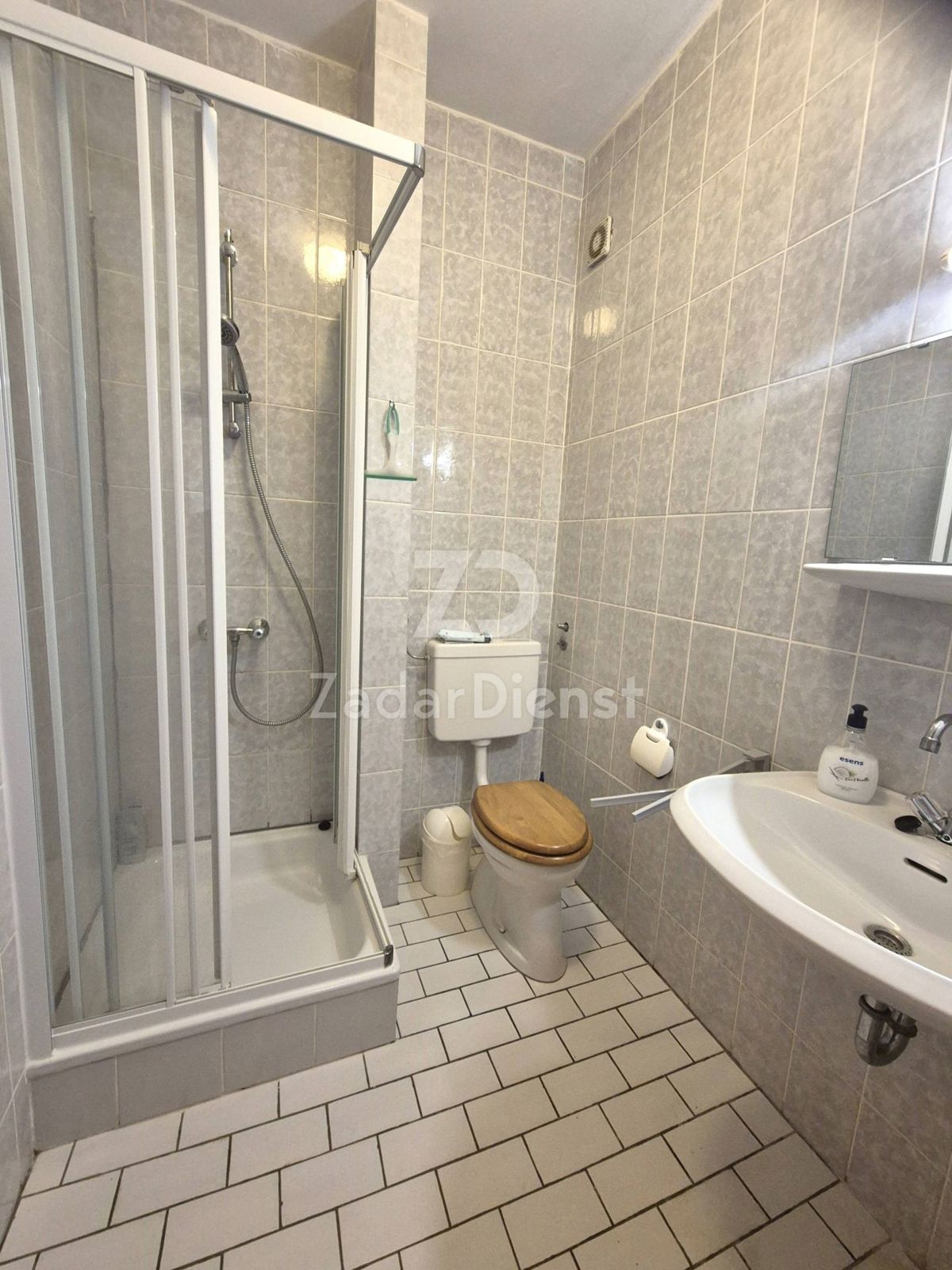 Casa di 240 m2, seconda fila sul mare a Kožino