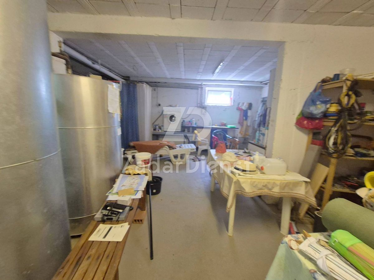 Casa di 240 m2, seconda fila sul mare a Kožino